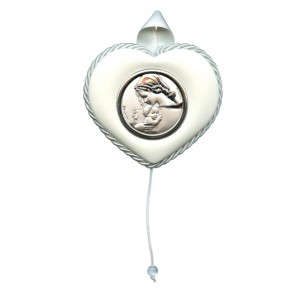 http://www.monticellis.com/2638-2820-thickbox/musical-heart-shaped-crib-medal-mother-and-child-white-cm105x95-4x3-3-4.jpg
