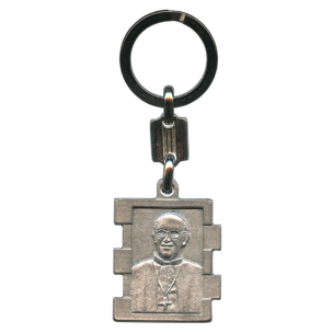 http://www.monticellis.com/4073-4562-thickbox/pope-francis-keychain.jpg